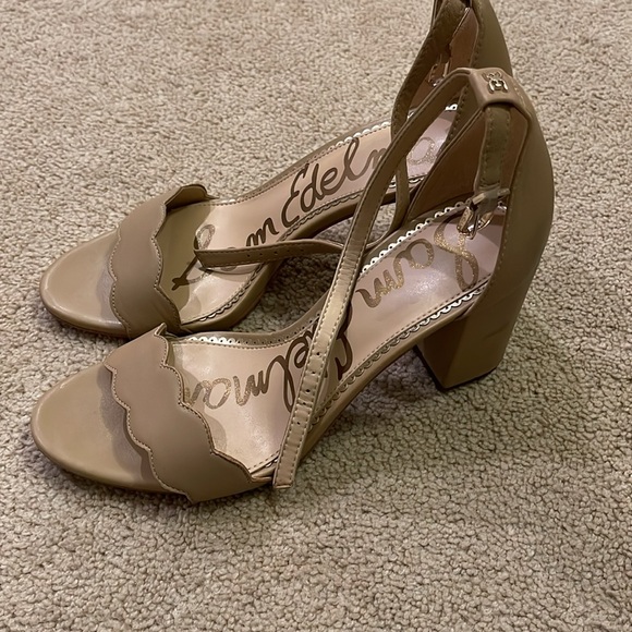 Sam Edelman Cream Heels Size 8 - Picture 2 of 4